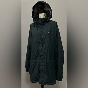 🧥 Vintage Patagonia Long Sleeve Hooded Rain Coat - Men's Size Large, Black 🌧️